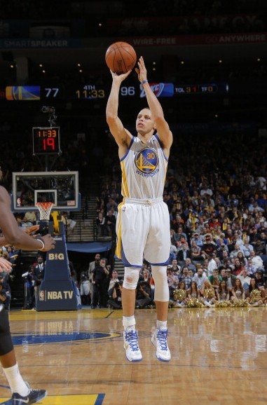 热刺杀手！伊萨克六战热刺攻入七球，创英超个人最高纪录（伊萨克成热刺克星：6战7球，创英超个人最高纪录）