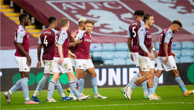 争议！美媒评选21世纪最佳阵容，一阵5人无悬念！奥尼尔仅入选三阵？（引发争议：美媒评21世纪最佳阵容，一阵人选毫无悬念，奥尼尔竟只入三阵？）