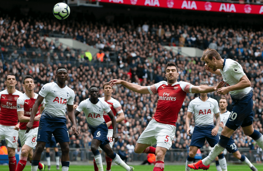 世体：特尔施特根还未参加球队合练，预计12月或1月初复出（世体：特尔施特根尚未随队合练，预计将于12月或明年1月初复出）