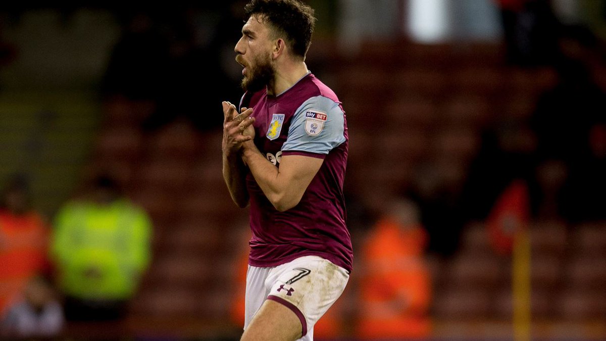 足球报：蒋光太已随队训练，但能否出战柔佛新山仍存在变数（足球报：蒋光太已归队合练，出战柔佛新山仍有变数）