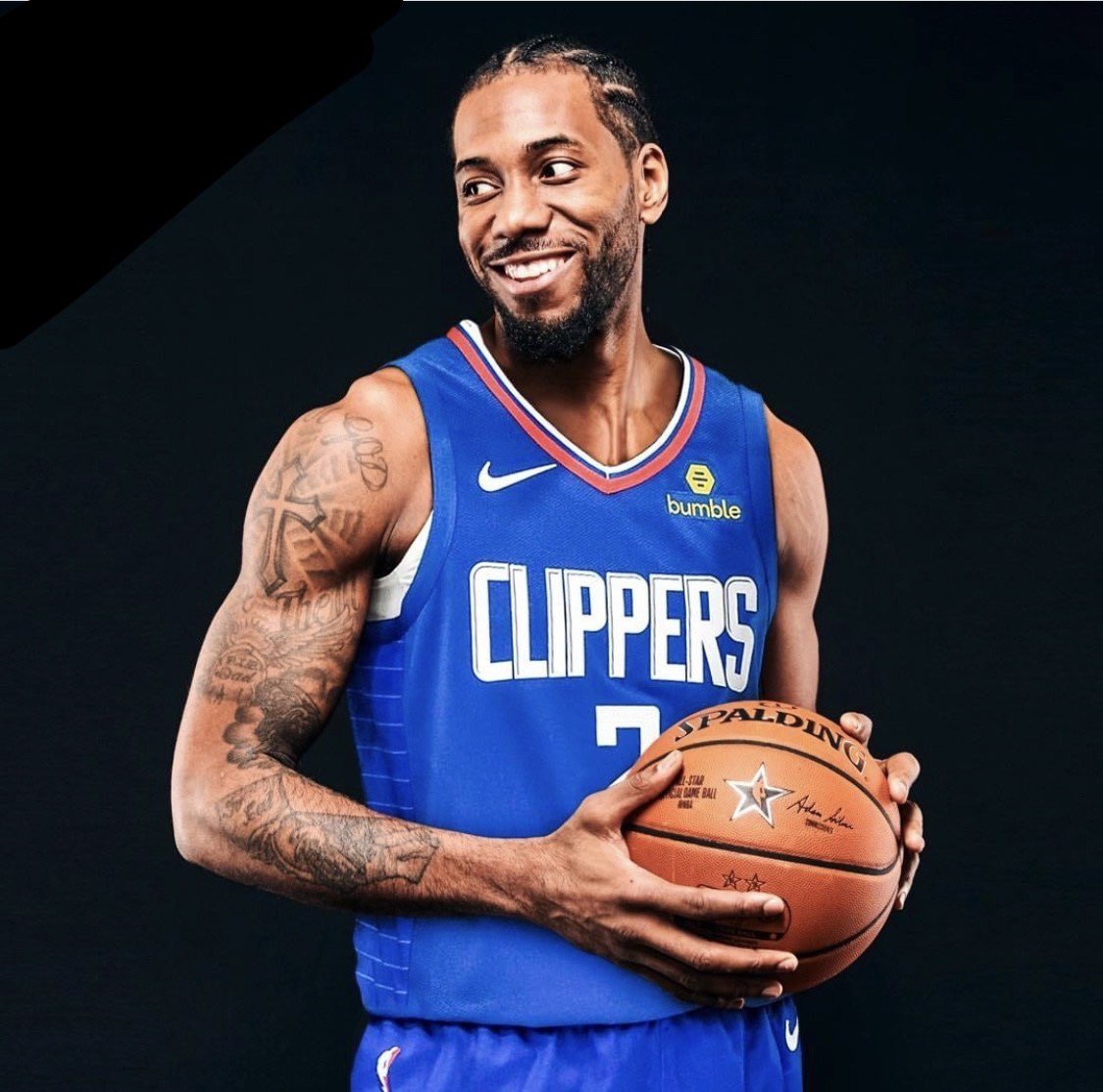 战火中创奇迹！巴勒斯坦力压两大洲冠军头名出线，国足安逸何日醒（烽火中逆袭！巴勒斯坦压过两洲冠军头名晋级，国足安逸几时醒）