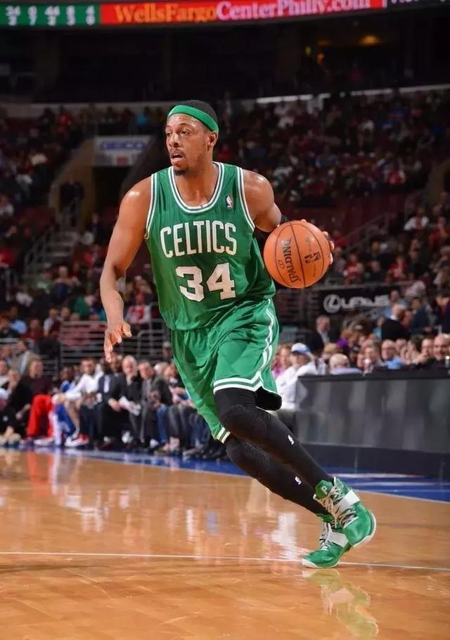 王博：赢球关键因素是防守和篮板，大家贯彻了赛前部署（王博：取胜关键在防守与篮板，全队执行到位赛前战术安排）