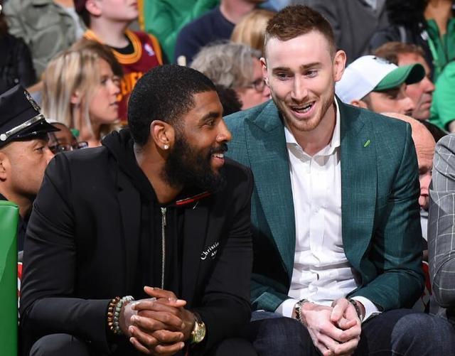 米体：泽林斯基本有望德比首发，但国家队赛后他出现身体问题（米体：泽林斯基有望在德比首发，但国家队赛后身体出现状况）