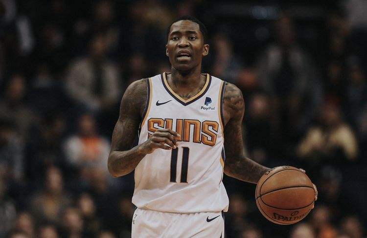 Score90排皇马+巴黎阵容：维尼修斯、姆巴佩、登贝莱三叉戟（Score90拟定皇马×巴黎合体阵：维尼修斯携手姆巴佩、登贝莱组成三叉戟）