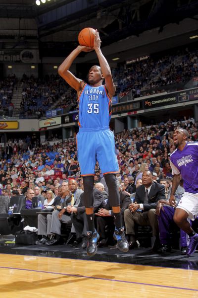 赫迪拉：拜仁从下半场开始就在拖延时间，这不是公平竞赛精神（赫迪拉批评拜仁：下半场起拖延时间，违背公平竞赛精神）