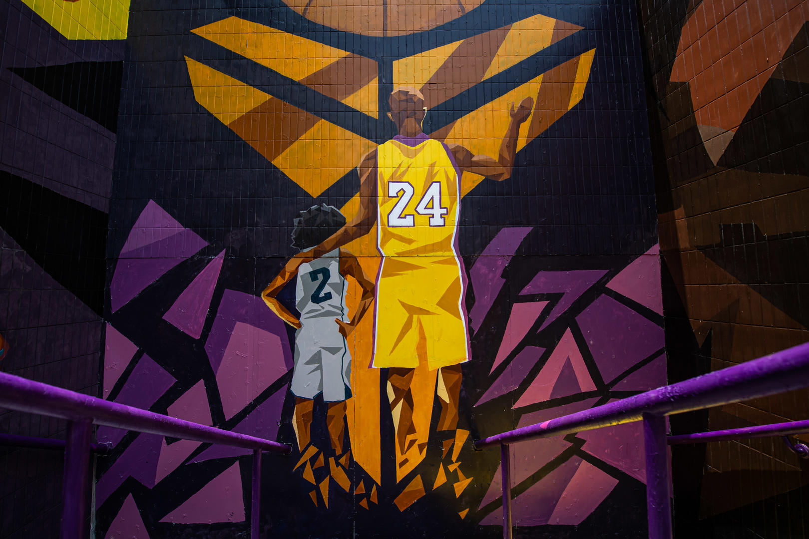 埃迪：期待杨瀚森能够上场，在场上看到另一个亚洲人很特别（埃迪：希望杨瀚森能登场，赛场上再见亚洲面孔格外特别）