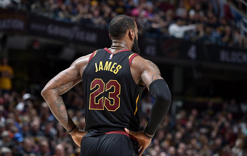 罗马诺：有关谁是GOAT的讨论很有趣，但在那不勒斯马拉多纳是神（罗马诺谈GOAT：争论虽热，但在那不勒斯马拉多纳就是神）